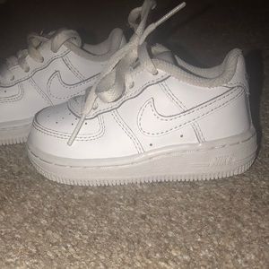 Toddlers nike Air Force one sneakers